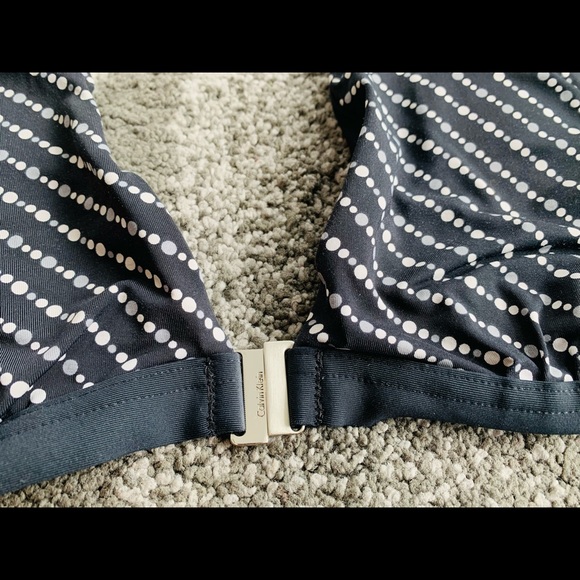 Calvin Klein 2 piece swimsuit - Picture 2 of 4